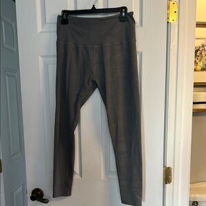 Beyond Yoga Light Gray Camo Leggings